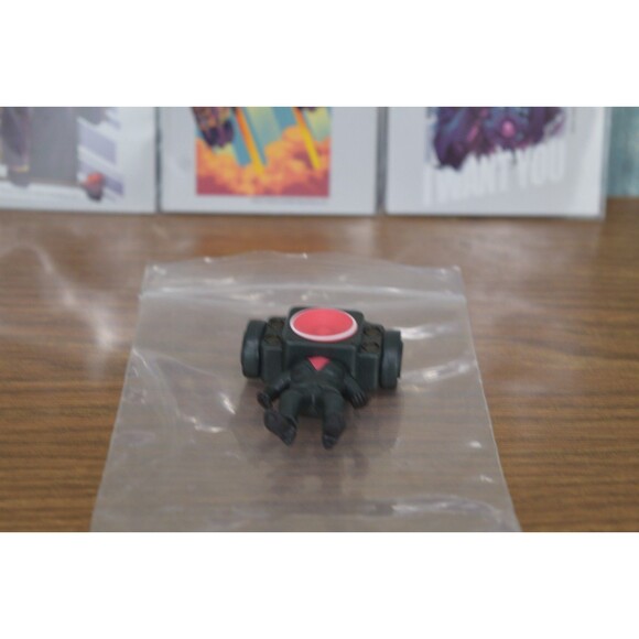 Skibidi Toilet Speakerwoman Figure Series 1 Bonkers Toys 2.5" Pink Speaker Head - Picture 6 of 8